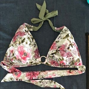 Brand new floral bikini top